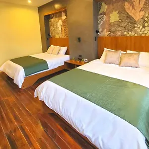 Hotel Inti, Quito